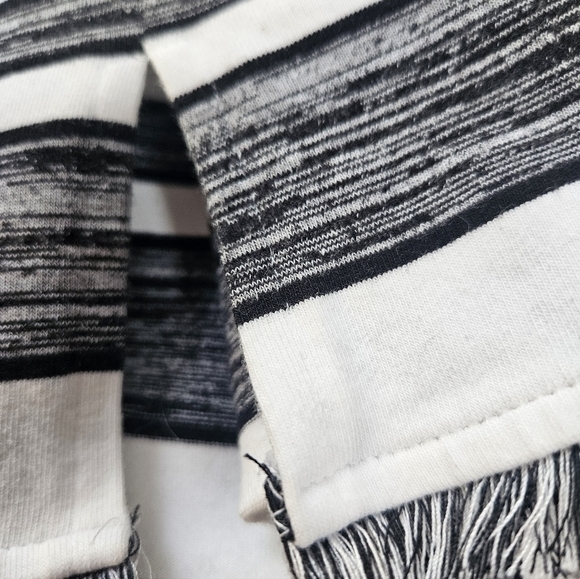 T by Talbots stripe tassel split neck cotton blend tunic top size MP - Picture 6 of 9